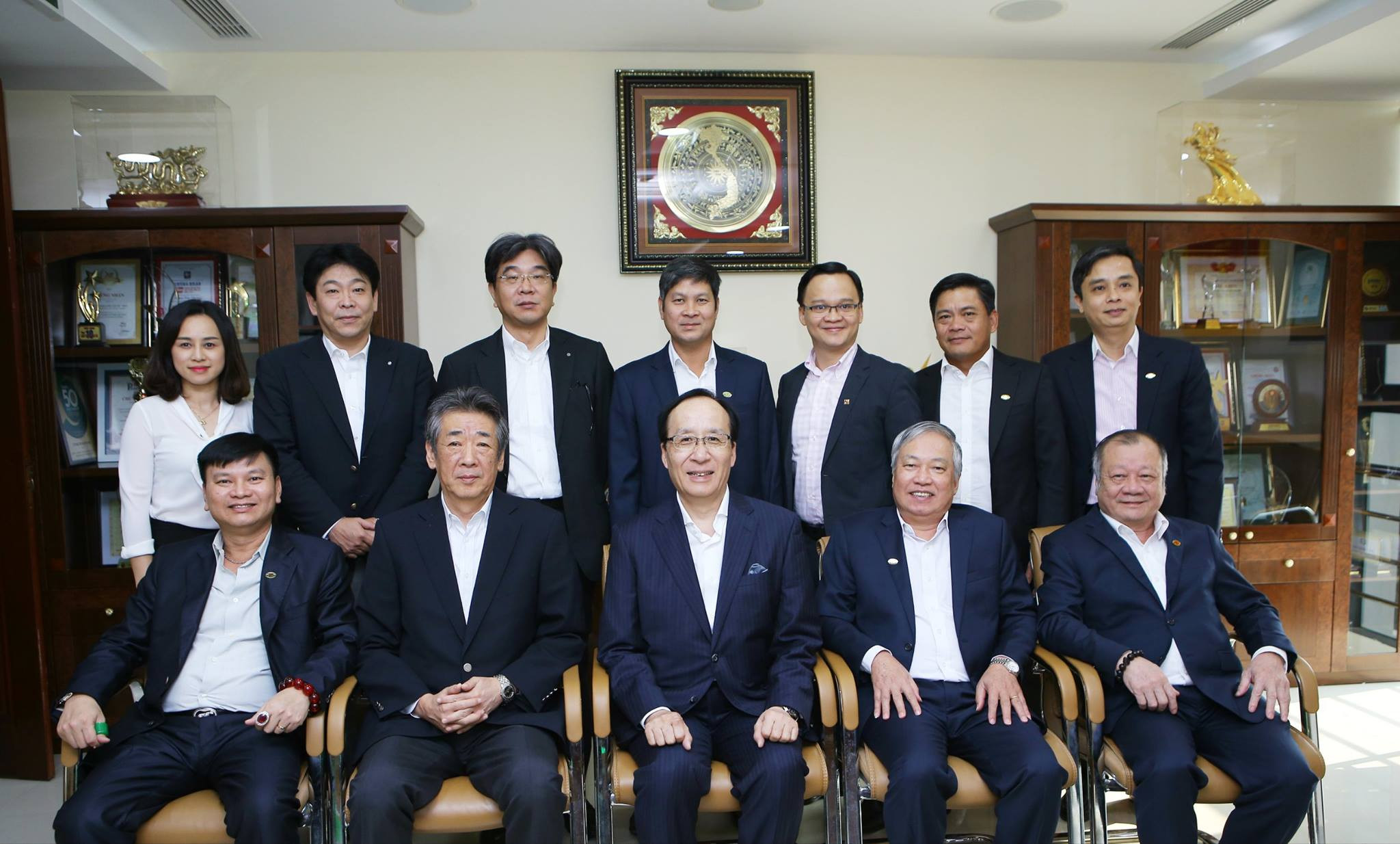 Ban lãnh đạo Tập đoàn SEKISUI Chemical Nhật Bản đến thăm và làm việc tại Nhựa Tiền Phong